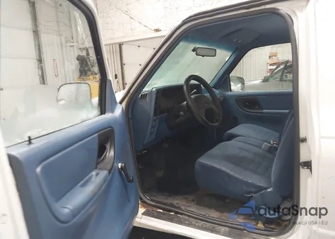 1993 Ford Ranger from USA, damaged, VIN 1FTCR10U8PUD22108